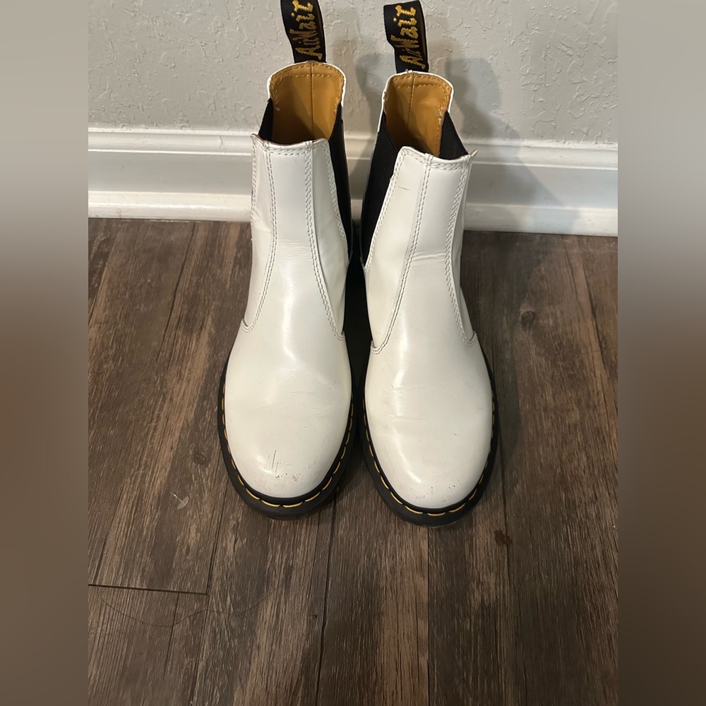 Doc Marten Chelsea boots